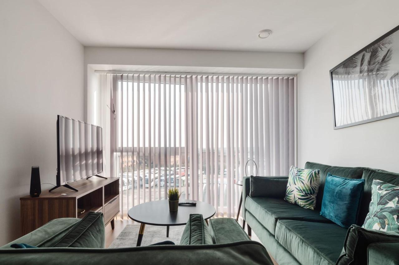 Beautiful 2 Bed Apartment In A Converted Mill Leeds  Ngoại thất bức ảnh