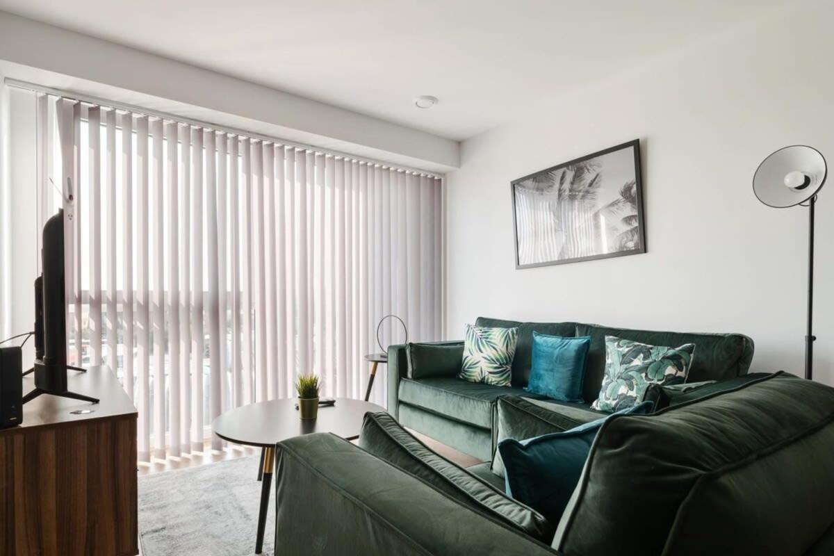 Beautiful 2 Bed Apartment In A Converted Mill Leeds  Ngoại thất bức ảnh